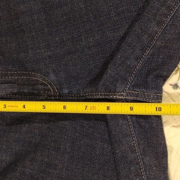 Loft Capri Low-rise Dark Wash Denim‎ - Picture 7 of 11